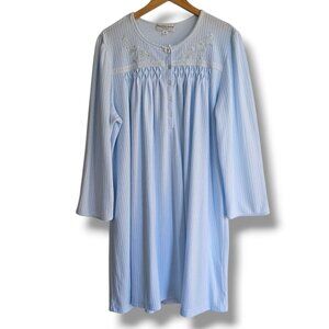 Miss Elaine Nightgown Size 2X Light Blue White‎ Embroidered Cottagecore Comfy